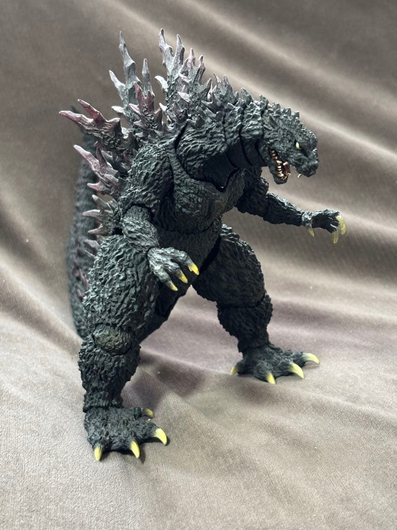 MonsterArts モンスターアーツ ゴジラ　2000 ミレニアム 雛形